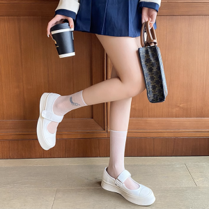 รองเท้าส้นเตารีด size 33 - 39