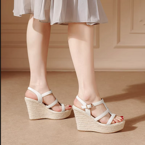รองเท้าส้นเตารีด size 31 - 40