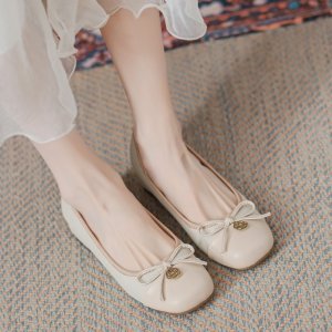 รองเท้าส้นเตารีด size 34
